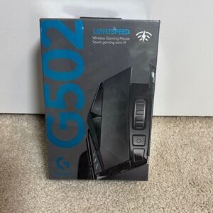 Logitech G502 Lightspeed Wireless Mouse - Black and Blue